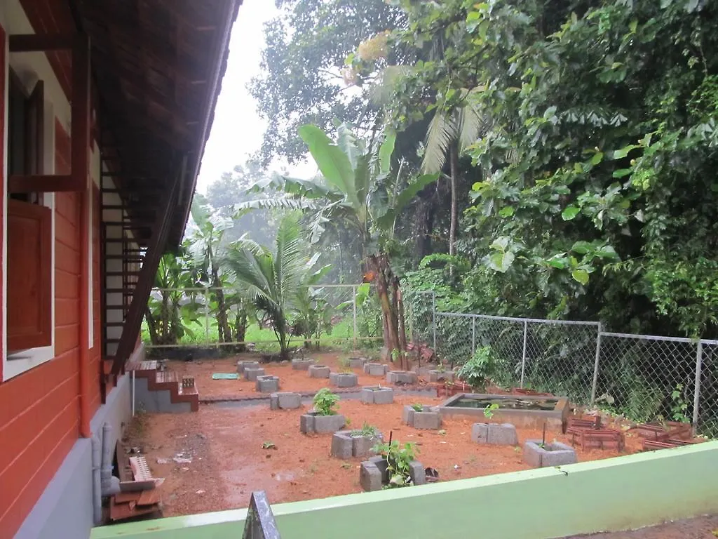 Casa Ribera Ayurveda Resort 2*, Kāladi India