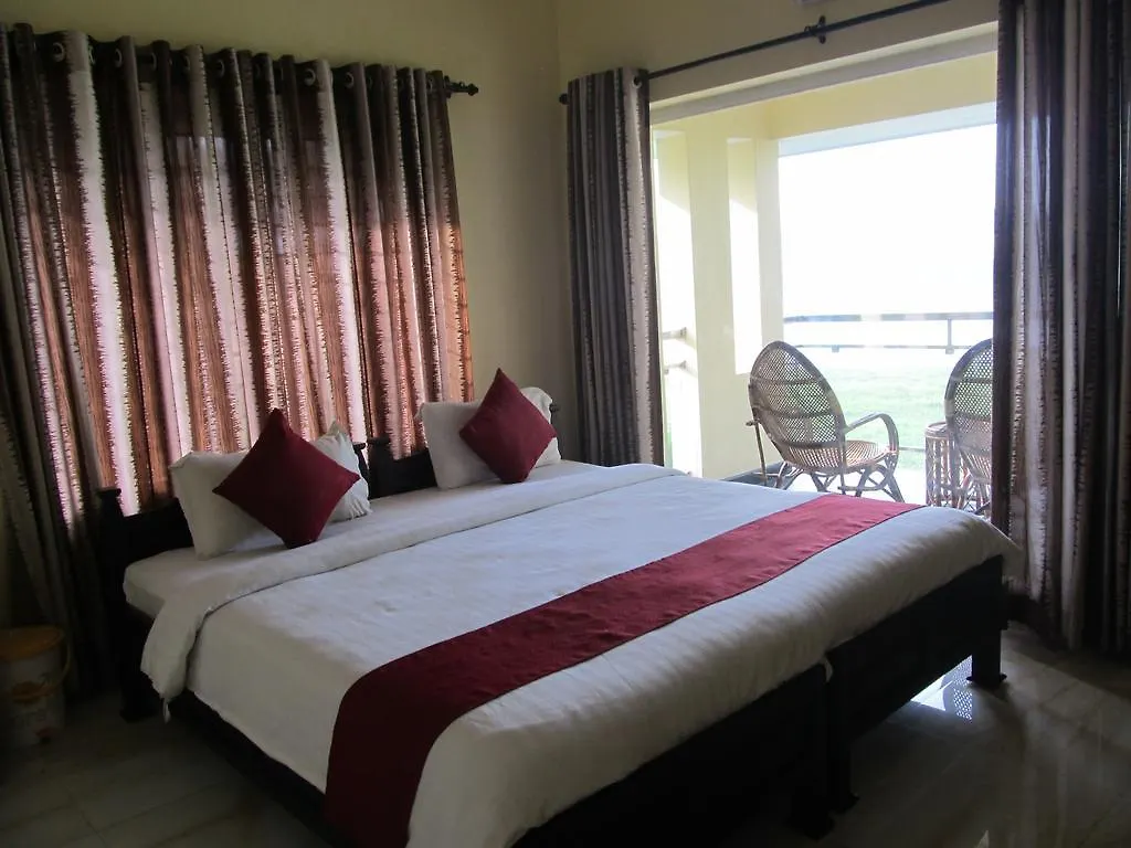 Casa Ribera Ayurveda Resort 2*, Kāladi India